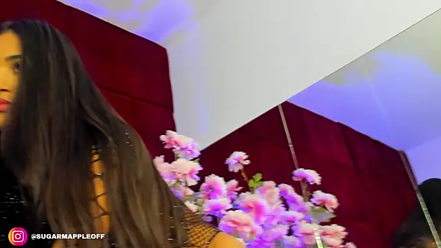 Alexxa online show from October 2, 2025, 5:25 am