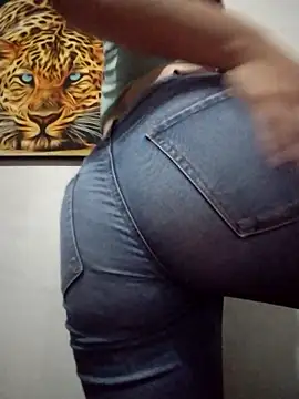 dulccemaria24 online show from January 8, 2026, 1:52 am