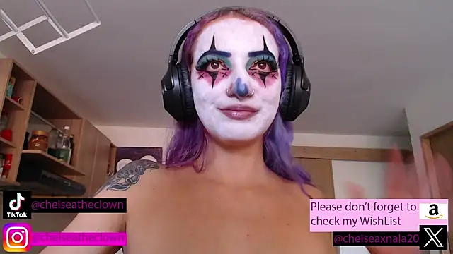 Eloise-brown online show from October 27, 2025, 8:35 pm