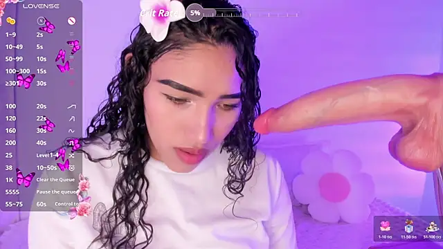 Olivia fx online show from November 3, 2025, 5:03 pm