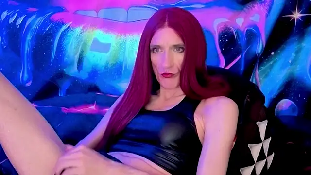 LuvNuk online show from November 15, 2025, 6:04 pm