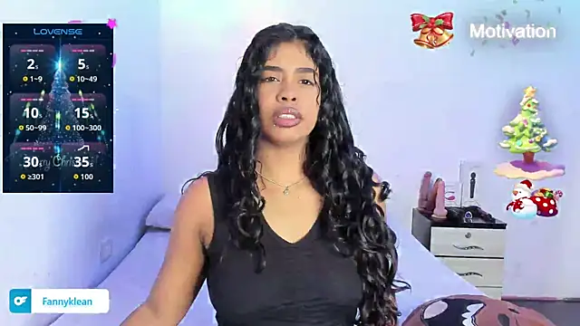 Fanny Klean online show from December 4, 2025, 4:44 am