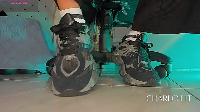 Snapshot of charlotte__grey chatting on January 7, 2026, 8:22 pm charlotte grey online show from January 7, 2026, 8:22 pm