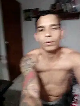 Snapshot of chero_95 chatting on October 2, 2025, 7:32 pm chero 95 online show from October 2, 2025, 7:32 pm