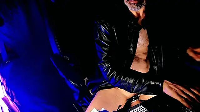 lux dei online show from March 24, 2026, 3:11 am