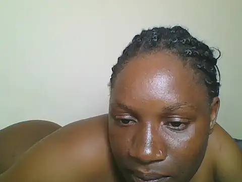 Prettyface25 online show from January 7, 2026, 2:41 pm