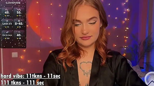 CarolineLovers online show from March 5, 2025, 11:49 pm