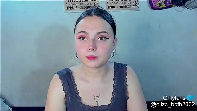 Snapshot of elizabethtaylorxxx chatting on October 11, 2025, 5:39 am elizabethtaylorxxx online show from October 11, 2025, 5:39 am