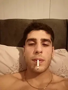 arenn1997 online show from December 19, 2025, 12:28 am