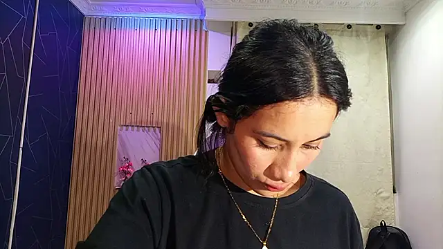 Cataleyalove ADY online show from October 23, 2025, 1:16 am