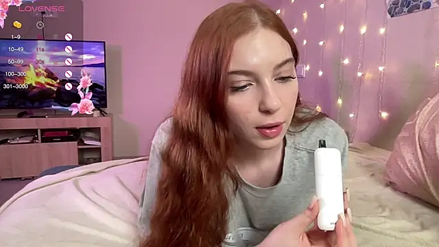 cinnabon girls online show from January 17, 2025, 6:02 pm