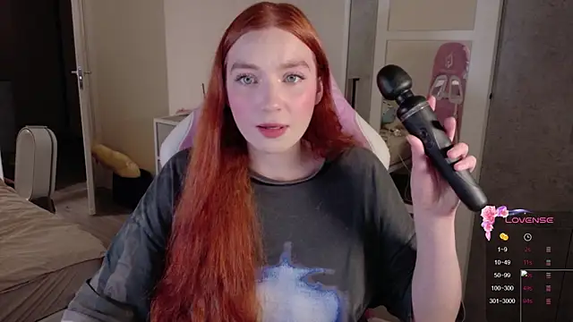 cinnabon girls online show from February 17, 2026, 5:52 pm