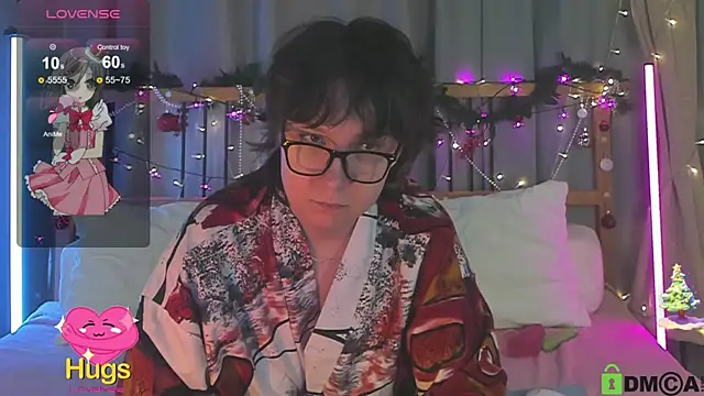 Snapshot of dreamgirllovee chatting on December 19, 2024, 4:56 am dreamgirllovee online show from December 19, 2024, 4:56 am