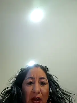 viollett 28 online show from January 8, 2025, 12:38 am