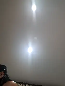 viollett 28 online show from January 29, 2025, 12:33 am