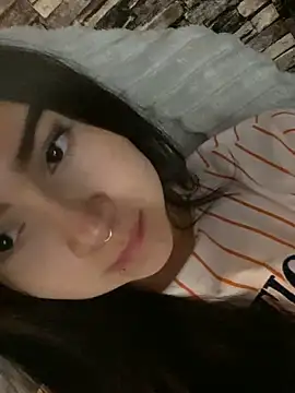 Snapshot of corallwells chatting on February 28, 2026, 6:03 am corallwells online show from February 28, 2026, 6:03 am