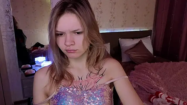 LitaBrom online show from December 26, 2024, 1:18 am