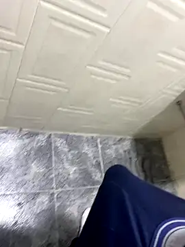 asrrael 22 online show from December 15, 2025, 5:12 am