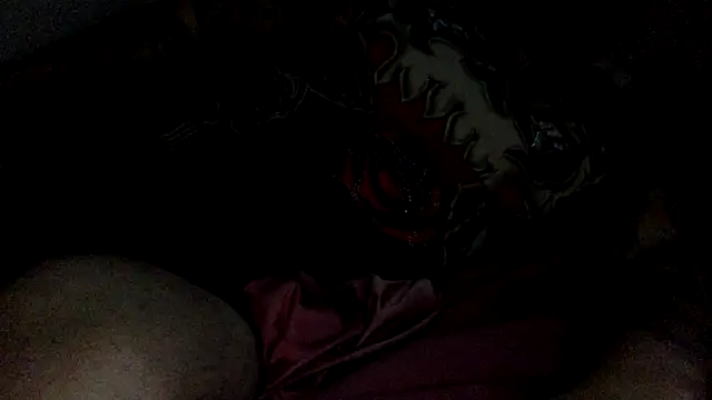 chubbycloudybottom online show from November 1, 2025, 12:29 pm