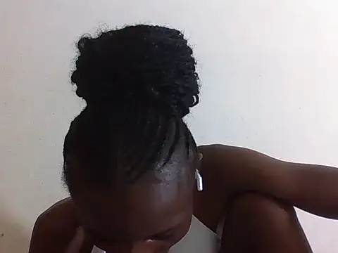 Snapshot of SexyNeedle22 chatting on September 17, 2025, 9:16 pm SexyNeedle22 online show from September 17, 2025, 9:16 pm