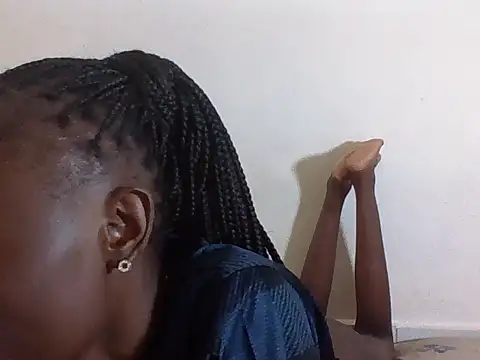 SexyNeedle22 online show from November 17, 2025, 11:16 am