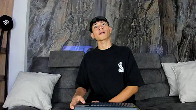 Daviid laidd online show from March 28, 2026, 8:19 pm