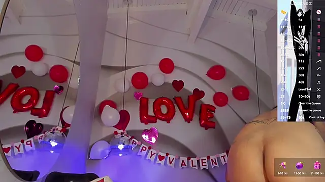 IamNayuta online show from February 9, 2025, 11:15 pm