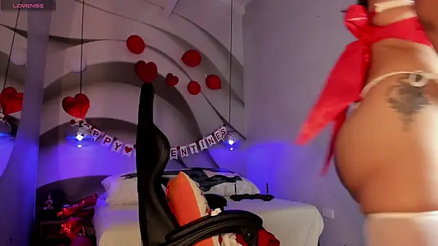 IamNayuta online show from February 14, 2025, 8:37 pm