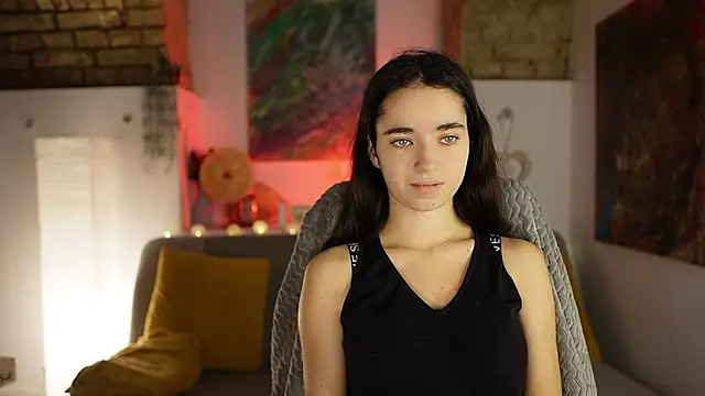 Gia Paige18 online show from December 10, 2024, 9:12 am