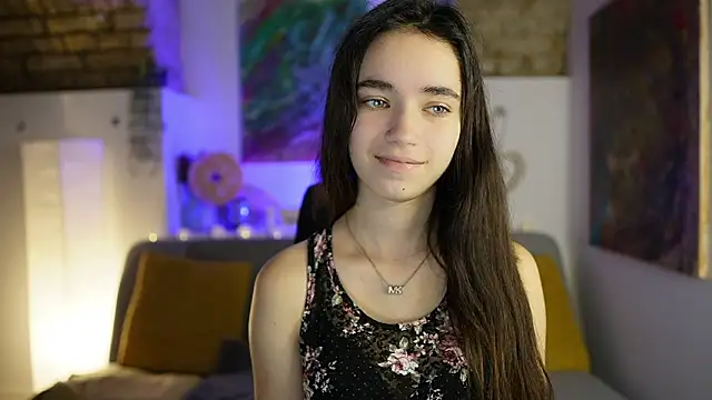 Gia Paige18 online show from December 17, 2024, 9:39 am