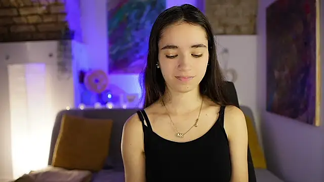 Gia Paige18 online show from December 18, 2024, 11:45 am