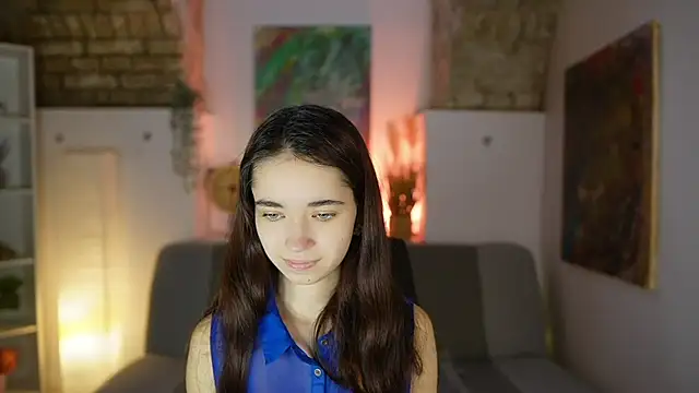 Gia Paige18 online show from March 17, 2025, 8:18 am