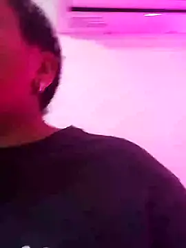 ELLA KELLY online show from February 14, 2025, 12:03 pm