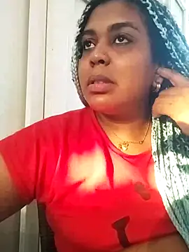 ELLA KELLY online show from March 5, 2025, 12:00 pm