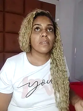 ELLA KELLY online show from September 20, 2025, 11:44 am