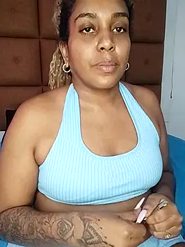 ELLA KELLY online show from October 7, 2025, 11:29 am