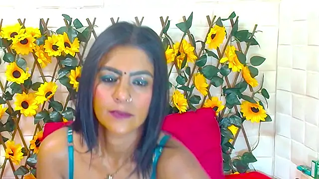 EroticSexyStripper online show from December 16, 2025, 1:32 am