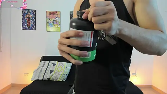 jonathanjoestar  online show from December 18, 2025, 11:11 pm