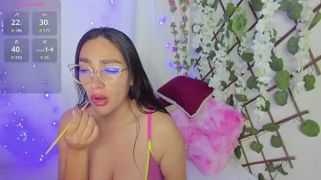 zara41 online show from March 28, 2026, 4:06 pm