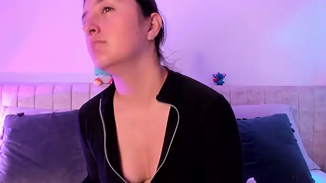 Kathia Morelli online show from February 13, 2025, 11:39 am