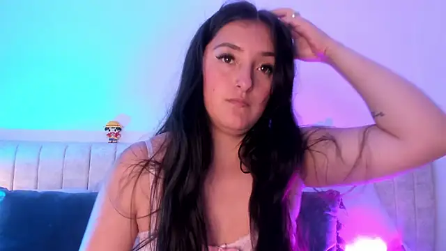 Kathia Morelli online show from February 17, 2025, 3:42 pm