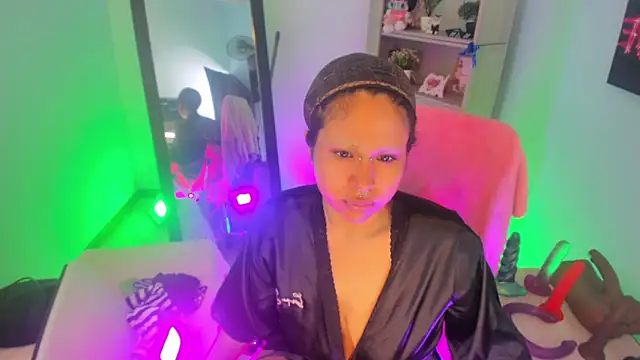 kuromi69 online show from May 31, 2026, 4:09 am
