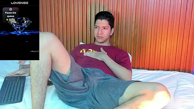 Snapshot of james_lincoln chatting on December 12, 2024, 5:15 pm james lincoln online show from December 12, 2024, 5:15 pm