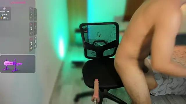 Snapshot of james_lincoln chatting on December 2, 2025, 6:58 pm james lincoln online show from December 2, 2025, 6:58 pm