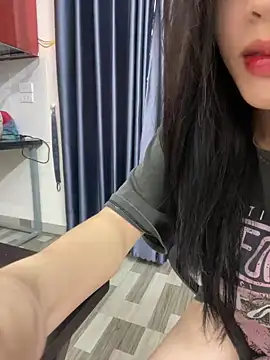 Snapshot of Louis_Baby chatting on January 11, 2025, 9:15 am Louis Baby online show from January 11, 2025, 9:15 am