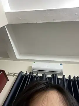 Snapshot of Louis_Baby chatting on February 10, 2025, 11:04 am Louis Baby online show from February 10, 2025, 11:04 am