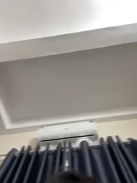 Snapshot of Louis_Baby chatting on March 10, 2025, 5:22 am Louis Baby online show from March 10, 2025, 5:22 am