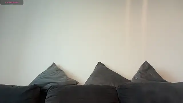 FoxyZen online show from February 11, 2025, 2:24 pm