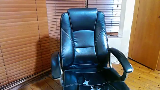 Foxy African online show from October 16, 2025, 4:08 pm