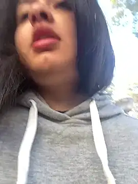 Stephania 18 online show from January 4, 2025, 9:43 am